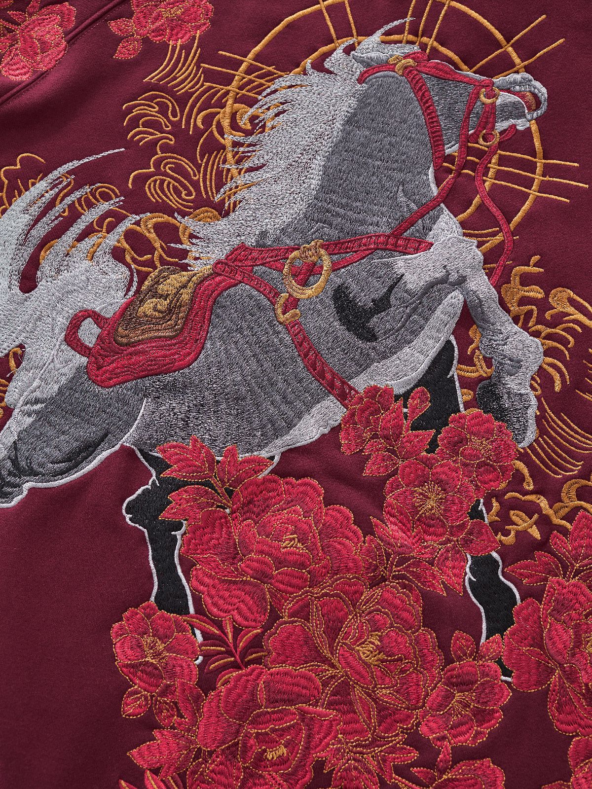 Hoodie ample cheval et fleurs brodés (unisexe)