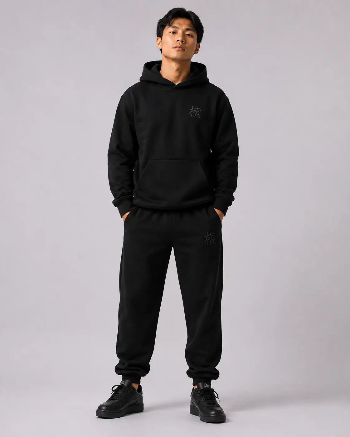 Jogging Kanji Brodé Anthracite – Yokofuri Atelier