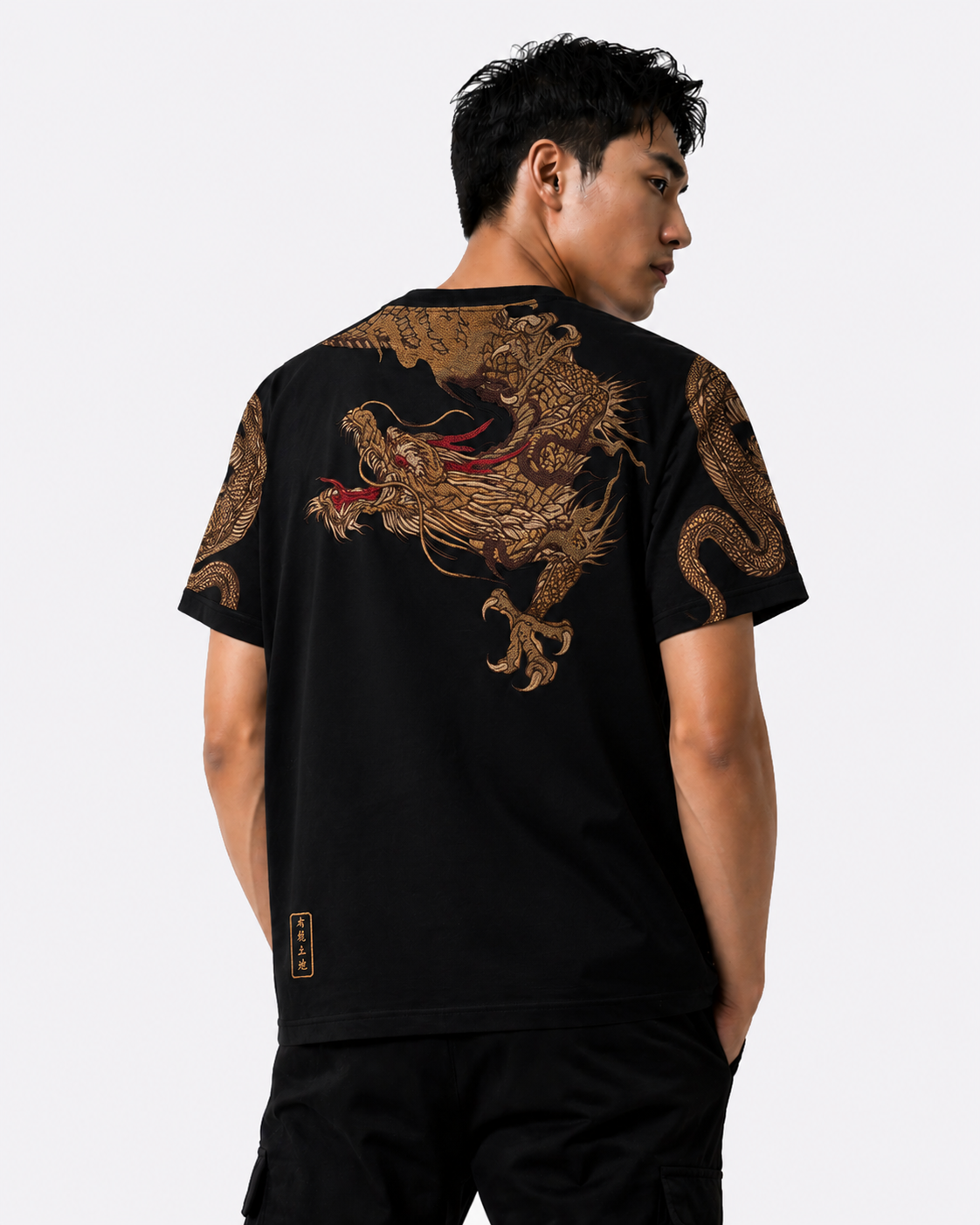 Tee-shirt dragons brodés (unisexe)