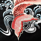 Tee-shirt carpe koi brodée (unisexe)