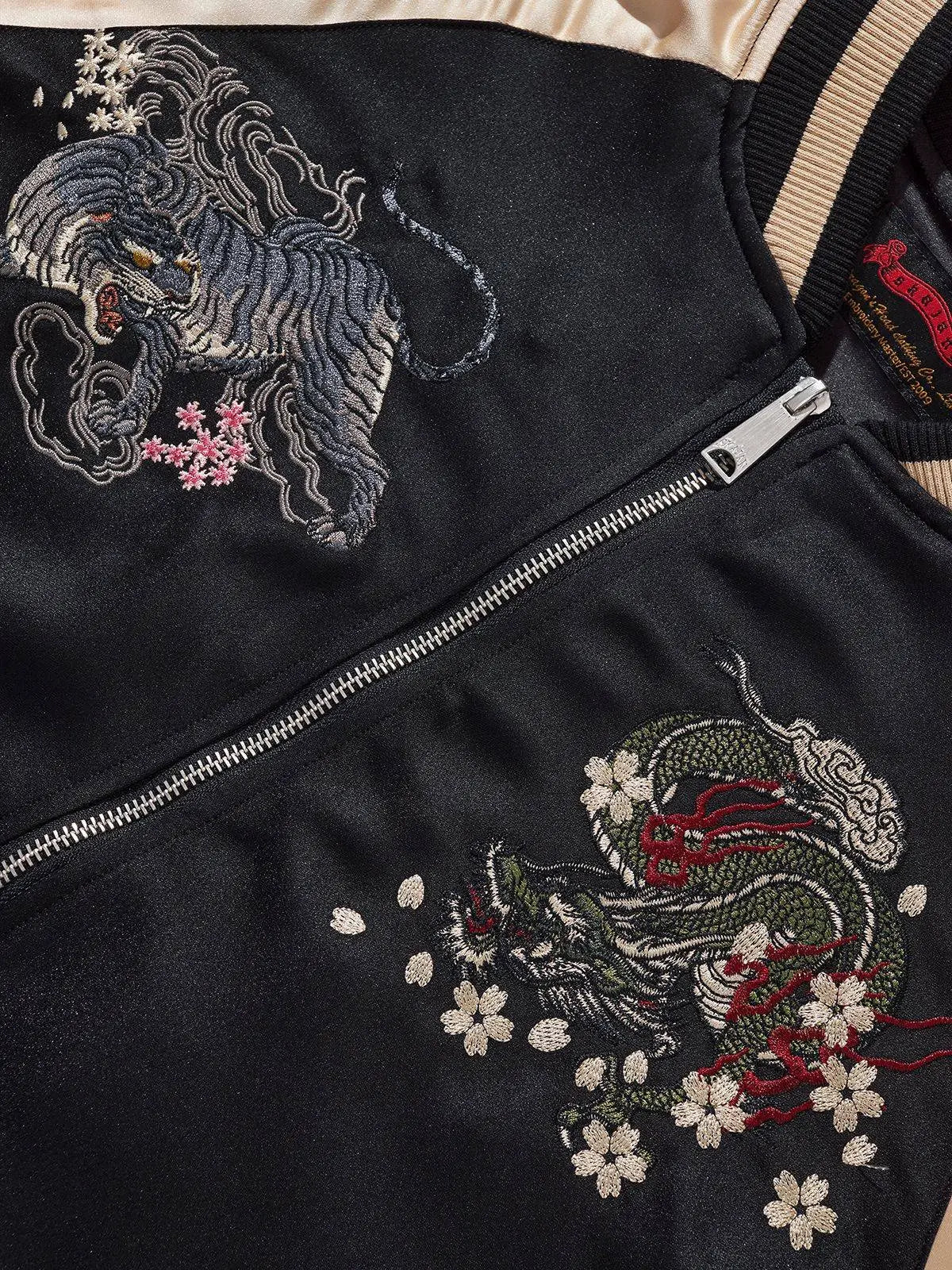 Veste créatures mythiques brodées (unisexe)